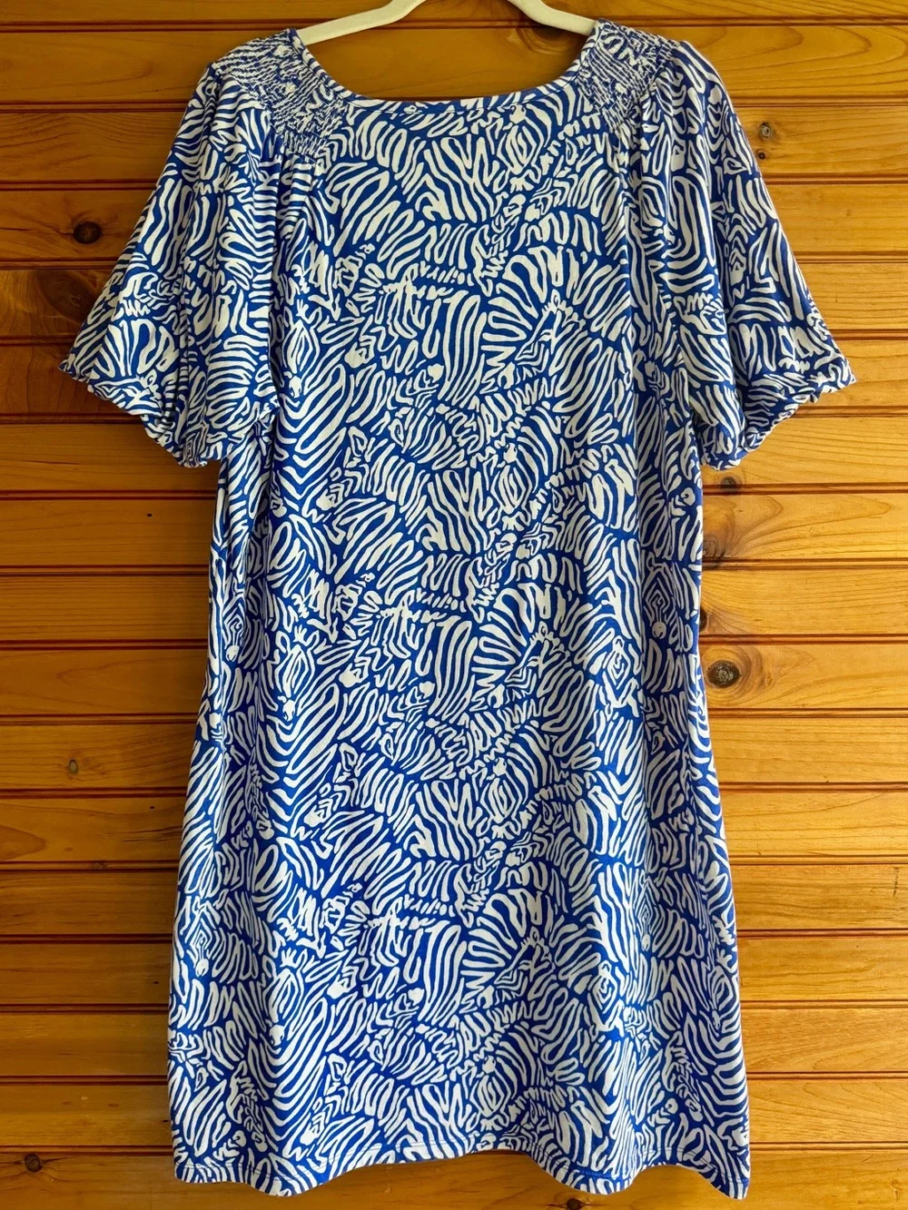 Lilly Pulitzer Blue and White Printed Shift Dress - Picture 2 of 13